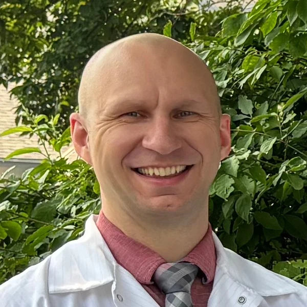 Dr Lavell Robinson